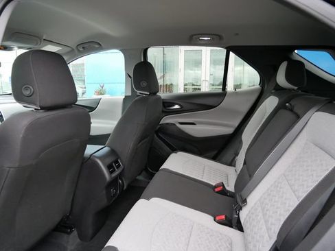 Used 2024 Chevrolet Equinox LS w/ LS Convenience Package AWD/4WD image 8