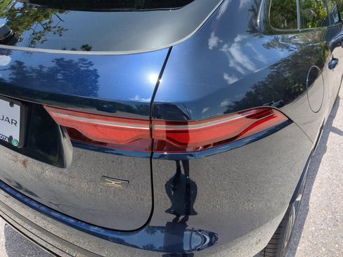 New 2026 Jaguar F-PACE R-Dynamic S image 10