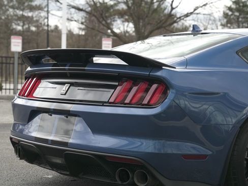 Used 2020 Ford Mustang Shelby GT350 w/ Technology Package RWD image 21