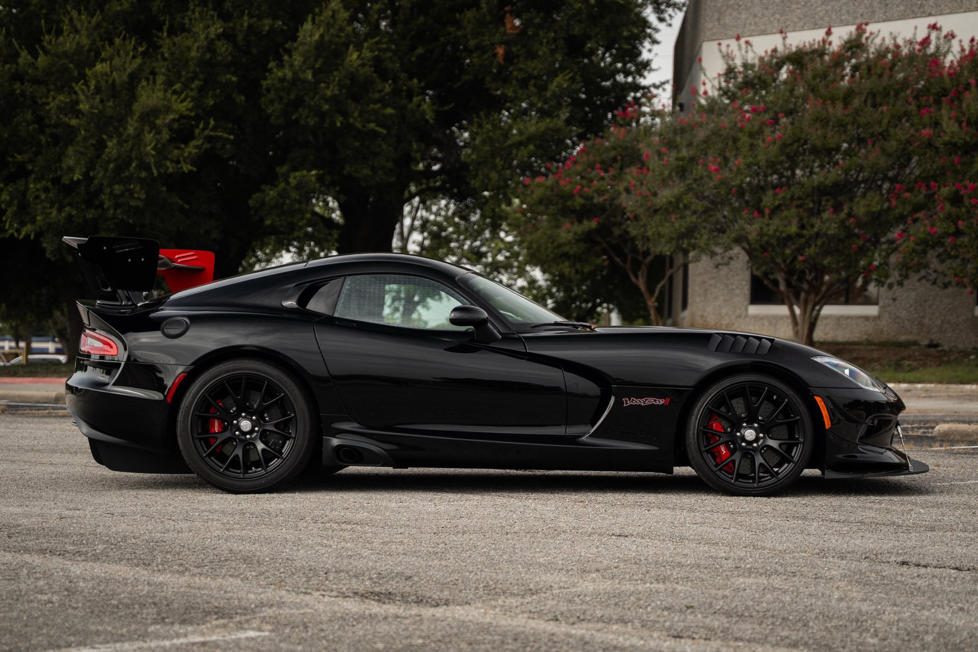 Used 2017 Dodge Viper GTC w/ ACR Package RWD image 9