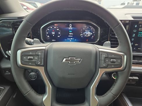 Used 2026 Chevrolet Silverado 1500 LT Trail Boss w/ Convenience Package II image 21