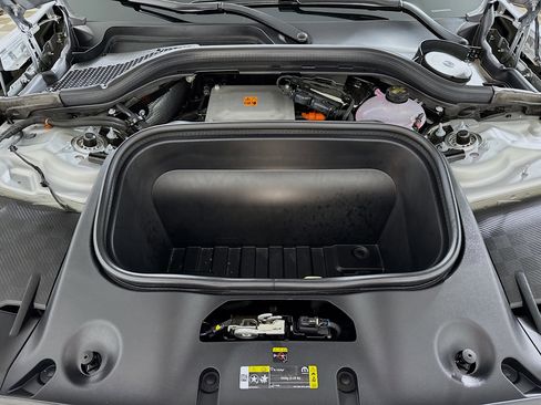 Used 2024 Dodge Charger Daytona Scat Pack w/ Plus Group image 31