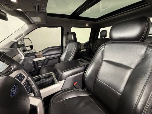 Used 2017 Ford F450 Lariat w/ Lariat Ultimate Package image 32