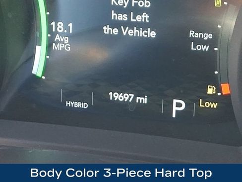 Used 2024 Jeep Wrangler Unlimited Sahara w/ Technology Group AWD/4WD image 6