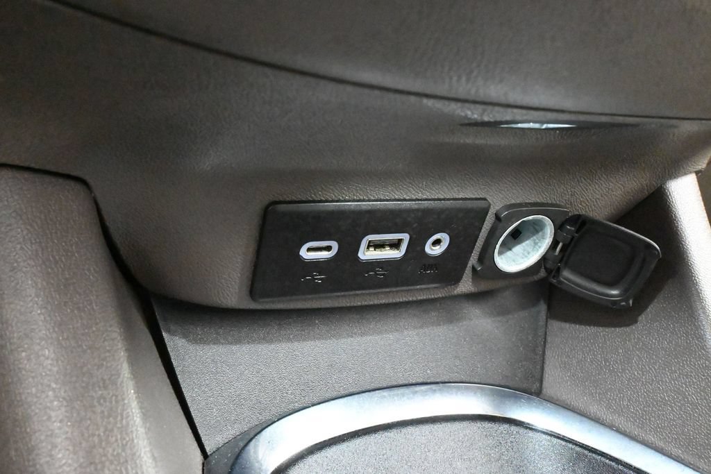 Used 2024 Chevrolet Malibu LT FWD image 23
