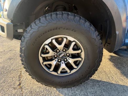 Used 2020 Ford F150 Raptor w/ Equipment Group 802A Luxury AWD/4WD image 19