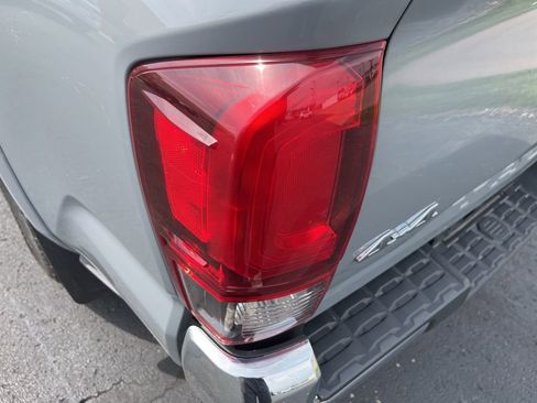 Used 2021 Toyota Tacoma SR5 image 22