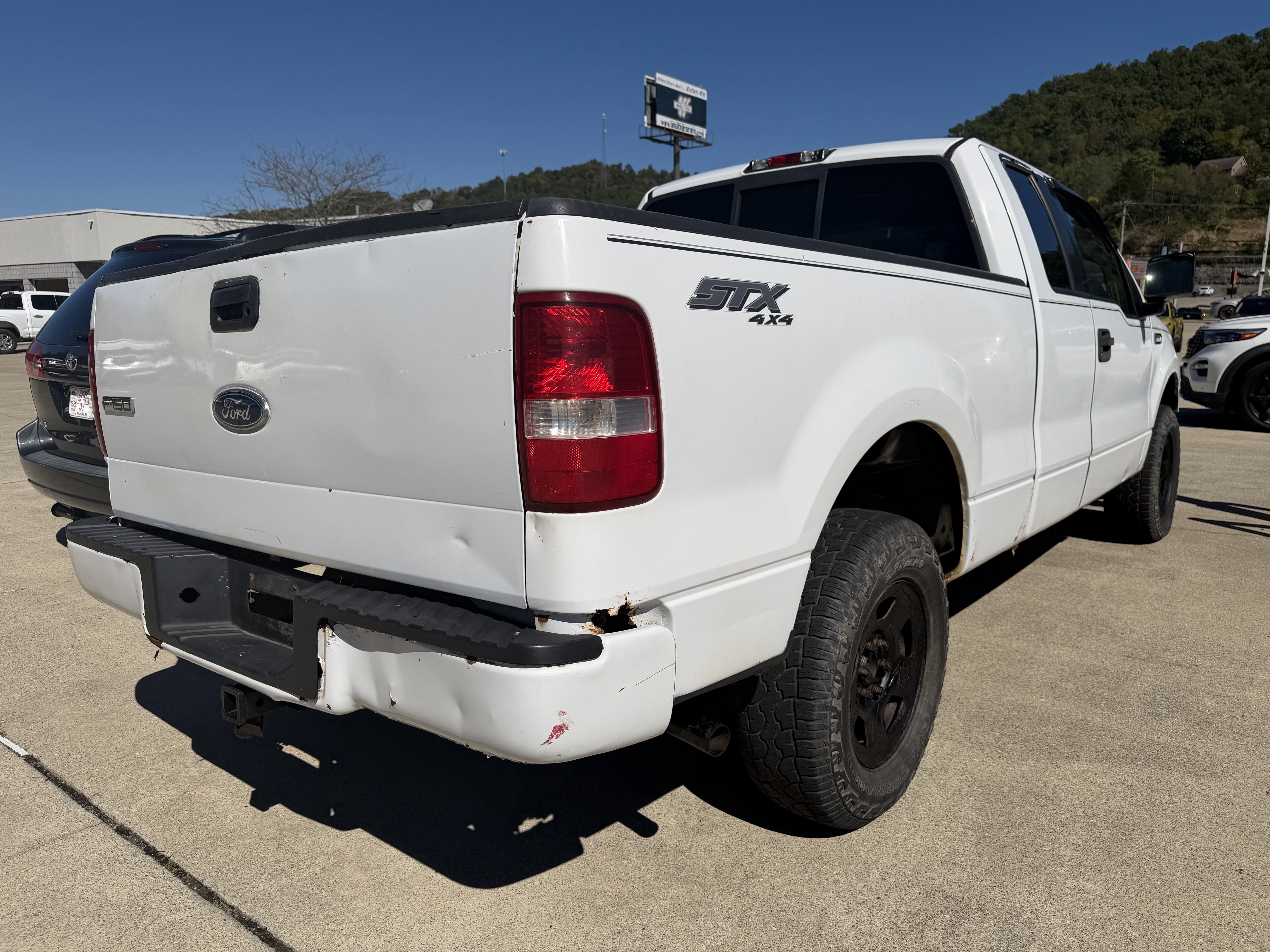 Used 2005 Ford F150 XL AWD/4WD image 7