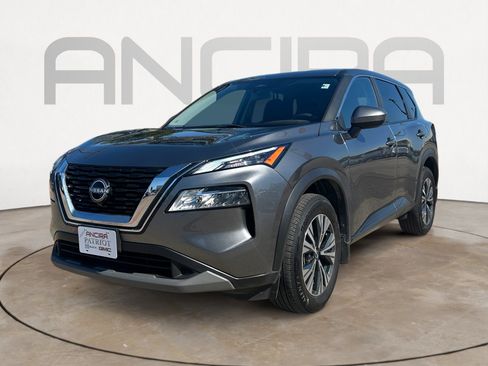 Used 2023 Nissan Rogue SV image 6