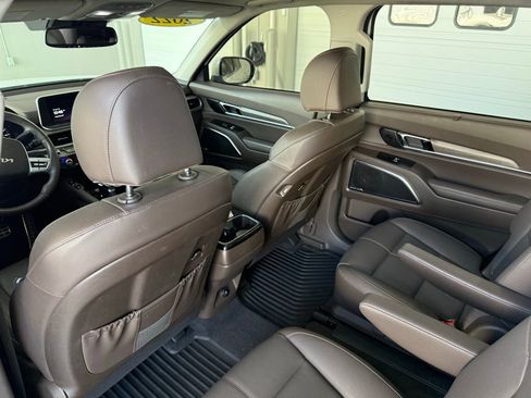 Used 2022 Kia Telluride SX w/ Towing Package FWD image 23
