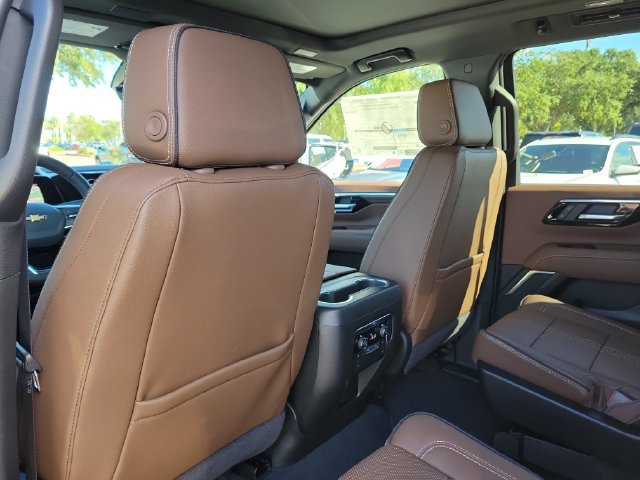 New 2026 Chevrolet Tahoe High Country RWD image 16