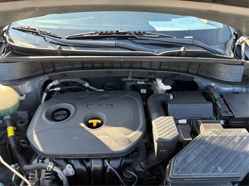 Used 2018 Hyundai Tucson SEL image 12