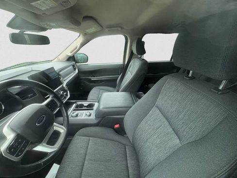 Used 2022 Ford Expedition XLT AWD/4WD image 8
