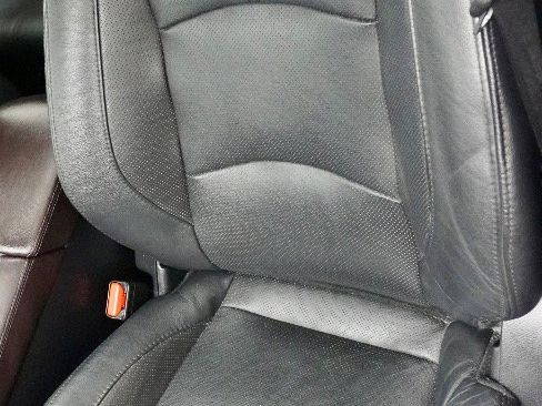 Used 2017 MAZDA MAZDA3 Grand Touring w/ Premium Equipment Package FWD image 4