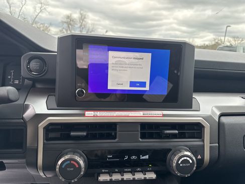 New 2025 Toyota Tacoma 2WD Double Cab image 19