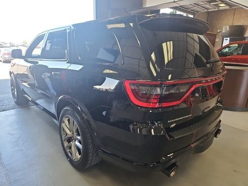 Used 2021 Dodge Durango SRT w/ Technology Group AWD/4WD image 6