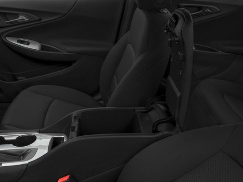 Used 2018 Chevrolet Malibu LT w/ Leather Package image 18