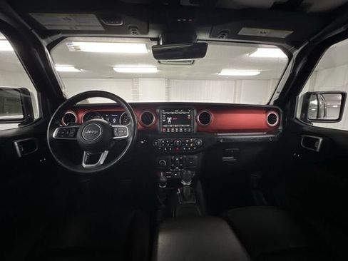 Used 2019 Jeep Wrangler Unlimited Rubicon w/ Dual Top Group AWD/4WD image 20