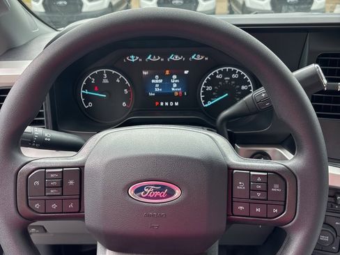 New 2025 Ford F550 4x4 Regular Cab Super Duty w/ XL Chrome Package image 1