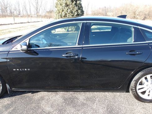 Used 2016 Chevrolet Malibu Hybrid w/ Driver Confidence Package image 31