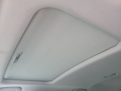 Used 2019 Honda CR-V EX image 36
