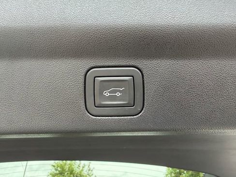 Certified 2025 Cadillac Escalade IQ Sport 2 AWD/4WD image 32