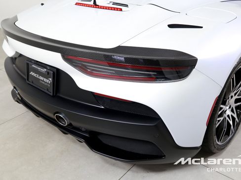 Used 2023 Maserati MC20 Spyder image 37