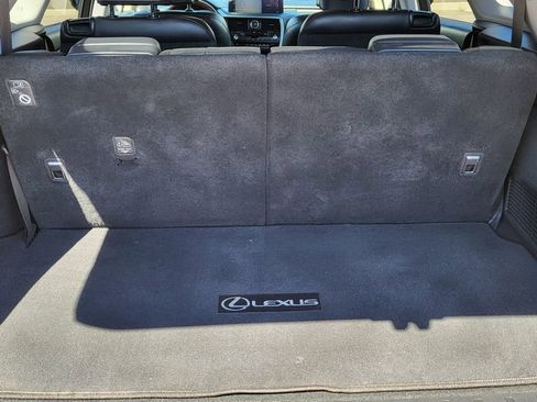 Used 2022 Lexus RX 350L FWD w/ Premium Package image 12