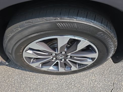 Used 2024 Honda Odyssey EX-L image 32