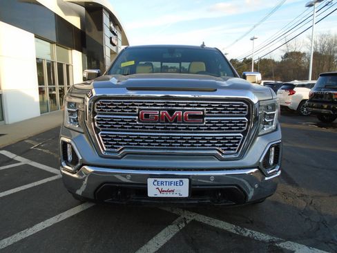 Used 2019 GMC Sierra 1500 SLT w/ SLT Premium Package image 3