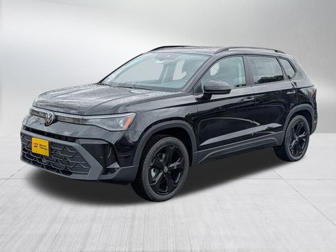 New 2026 Volkswagen Taos SE AWD/4WD image 2