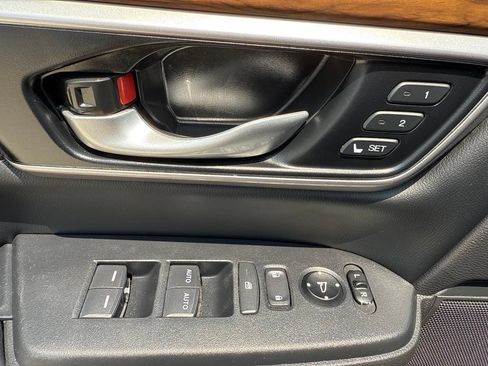 Used 2022 Honda CR-V EX-L image 19
