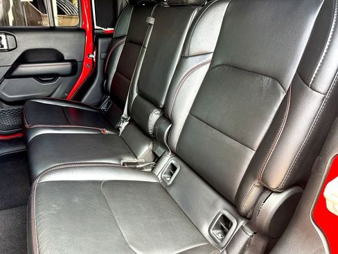 Used 2020 Jeep Gladiator Rubicon AWD/4WD image 27