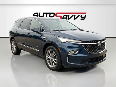 Used 2024 Buick Enclave Avenir FWD image 1