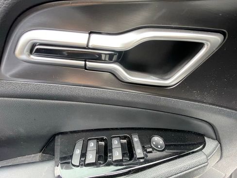 Used 2023 Kia Sportage EX image 24