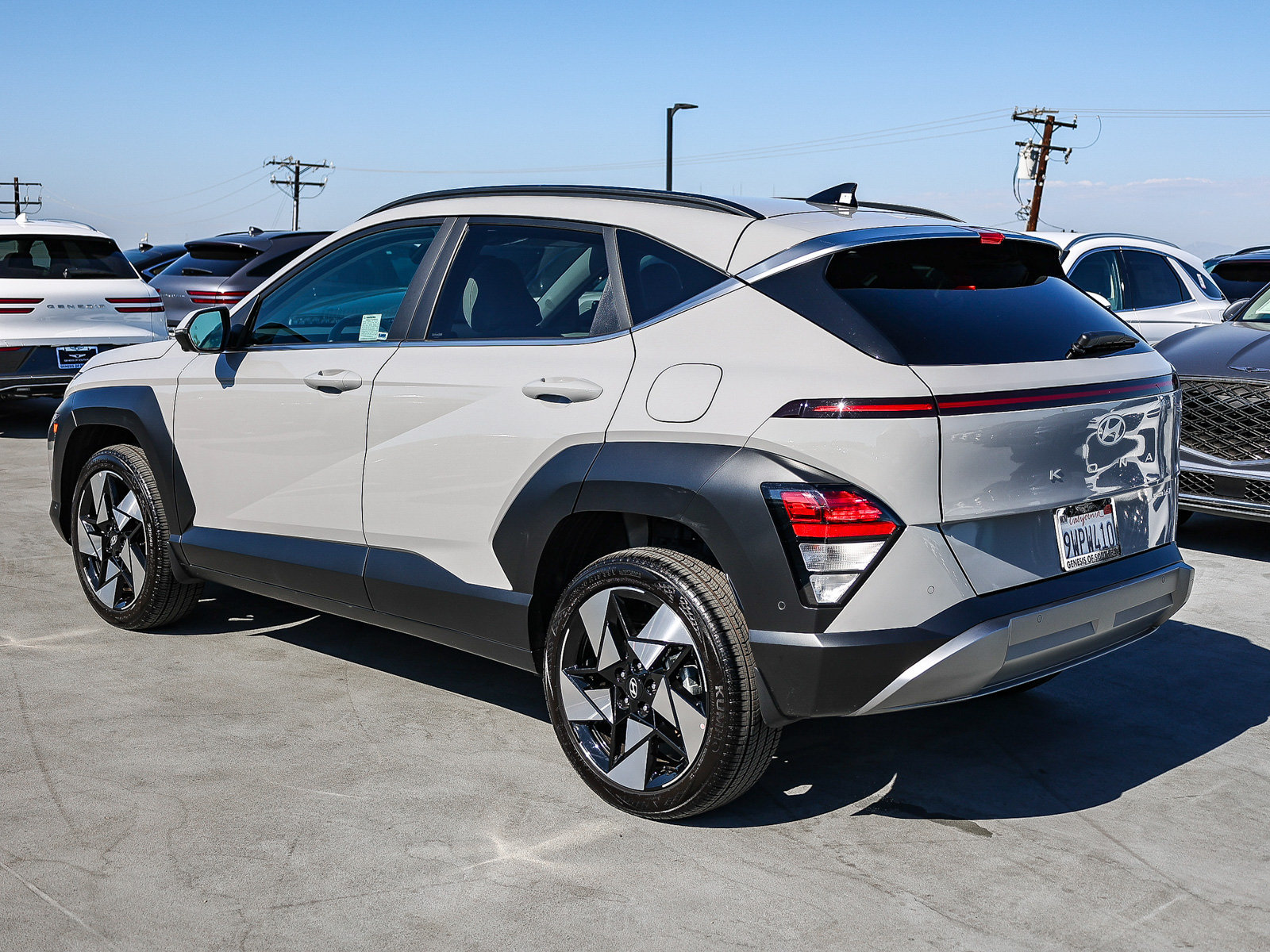 Used 2026 Hyundai Kona Limited AWD/4WD image 6