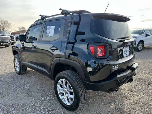 Used 2017 Jeep Renegade Latitude AWD/4WD image 11