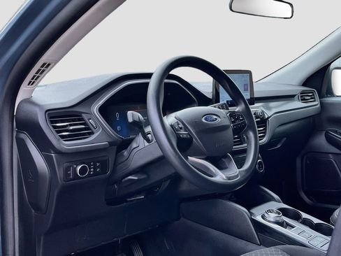 Used 2025 Ford Escape Active FWD image 9
