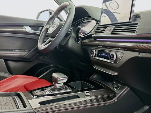 Used 2023 Audi SQ5 Prestige w/ Prestige Package image 29