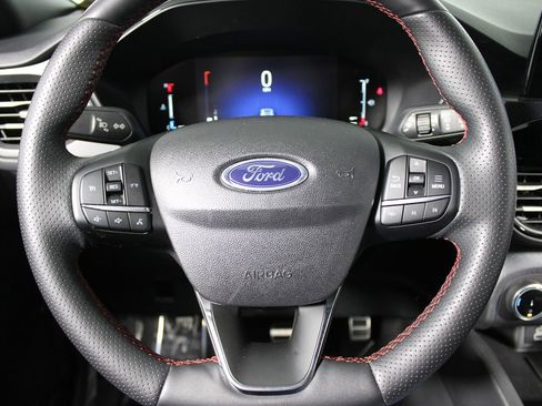 Used 2024 Ford Escape ST-Line image 11