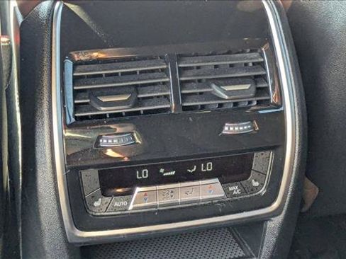 Used 2024 BMW X5 M60i image 27