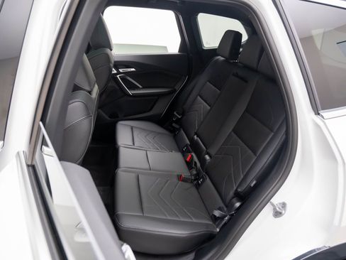 New 2025 BMW X1 xDrive28i w/ Technology Package image 27