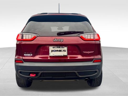 Used 2019 Jeep Cherokee Trailhawk w/ Cold Weather Group image 13