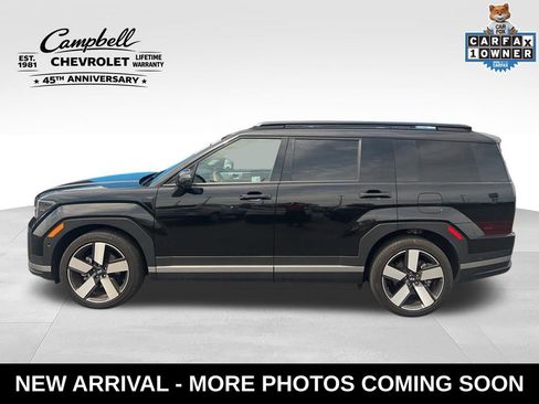 Used 2025 Hyundai Santa Fe Limited AWD/4WD image 2