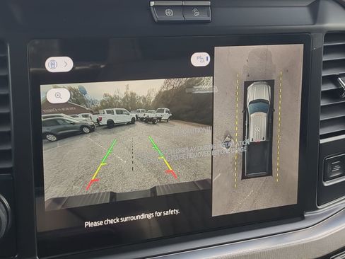 Used 2025 Ford F450 Platinum w/ Platinum Plus Package image 19