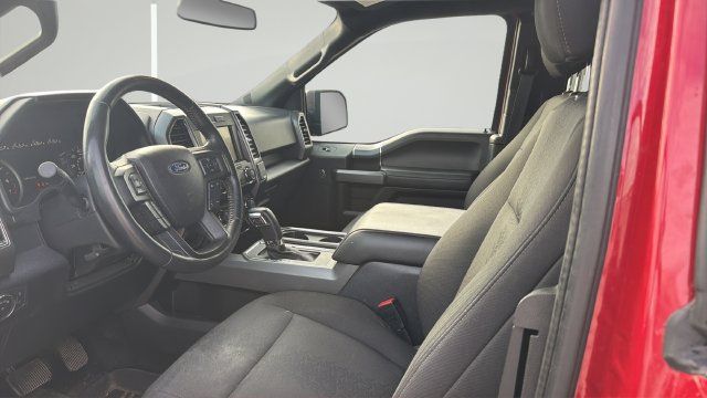 Used 2020 Ford F150 XLT w/ Equipment Group 302A Luxury AWD/4WD image 9