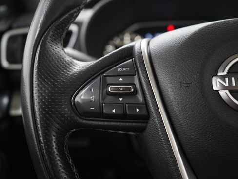 Used 2023 Nissan Maxima SL FWD image 23