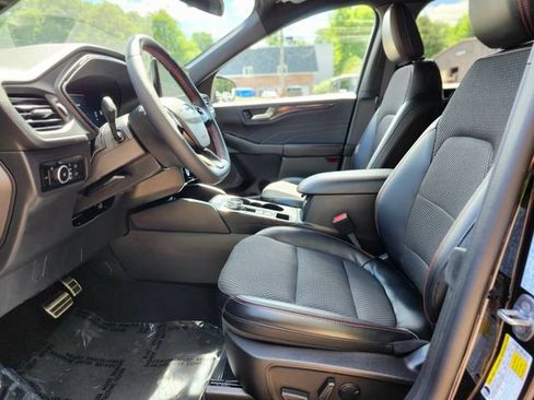 Certified 2023 Ford Escape ST-Line Select w/ Tech Pack #2 AWD/4WD image 18