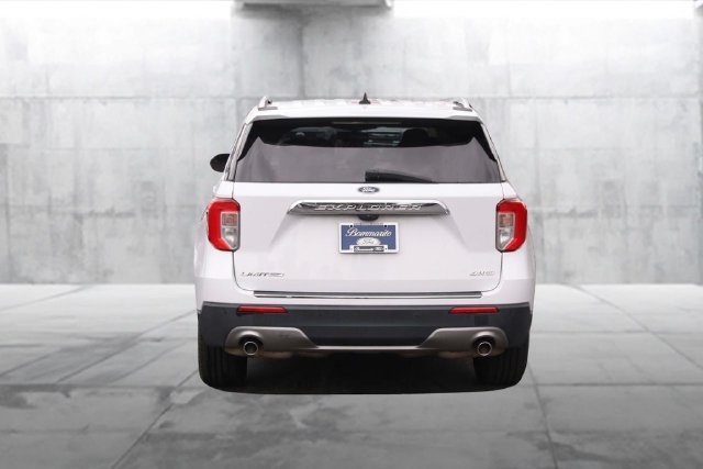 Used 2023 Ford Explorer Limited AWD/4WD image 6
