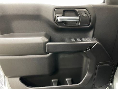 Certified 2025 Chevrolet Silverado 1500 Custom AWD/4WD image 23